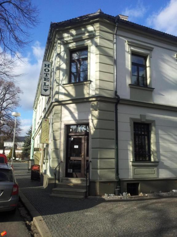 Hotel U Ruze Kutná Hora Buitenkant foto