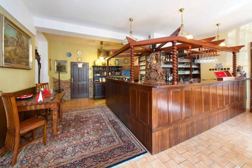 Hotel U Ruze Kutná Hora Buitenkant foto